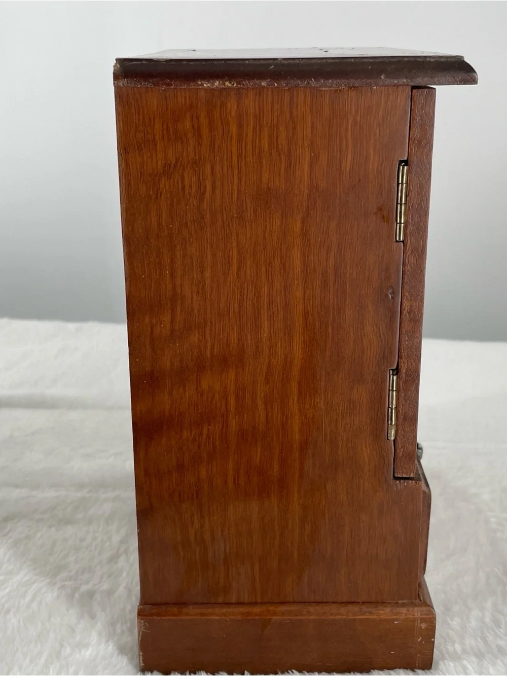 Wooden Jewelry Cabinet with Yellow Mesh Accents